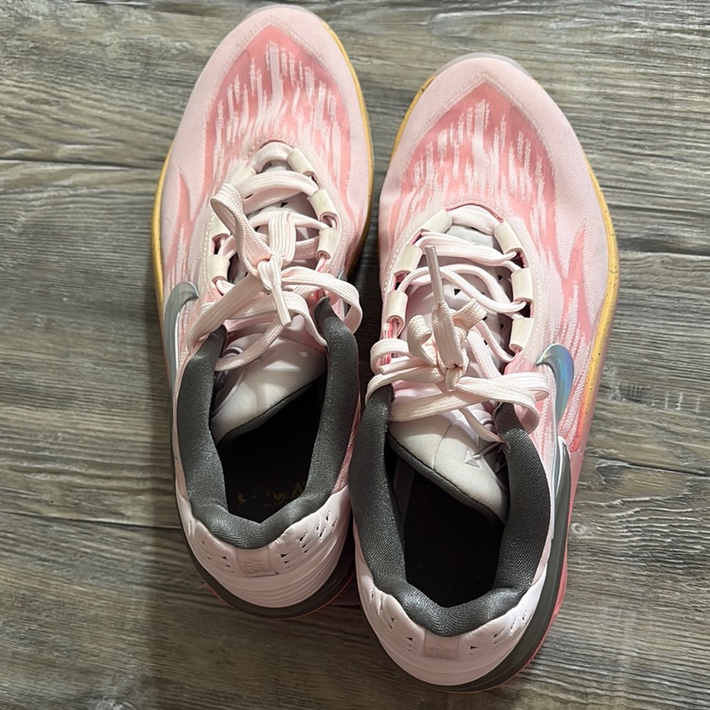 Stylish Pink Women's Shoes